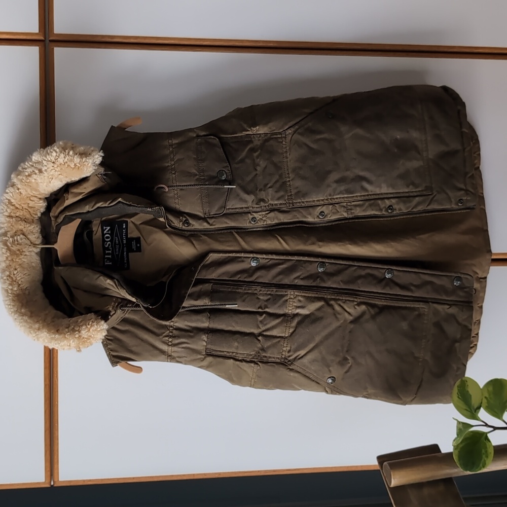 Filson Women’s Down Cruiser Vest M Puffy Quilted - Picture 9 of 16